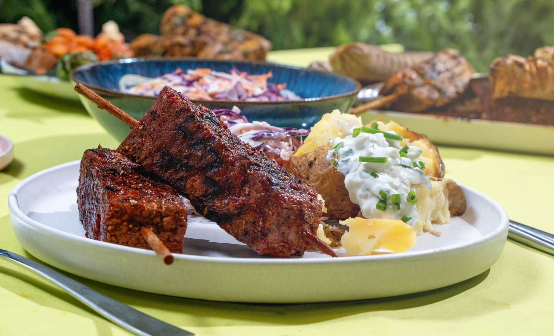 planted-skewers-smoky-bbq-brochette-v-g-tale-200-g image 3